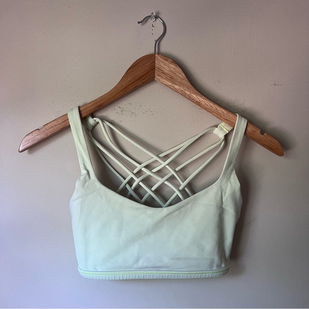 Free to Be Wild Bra Size 6